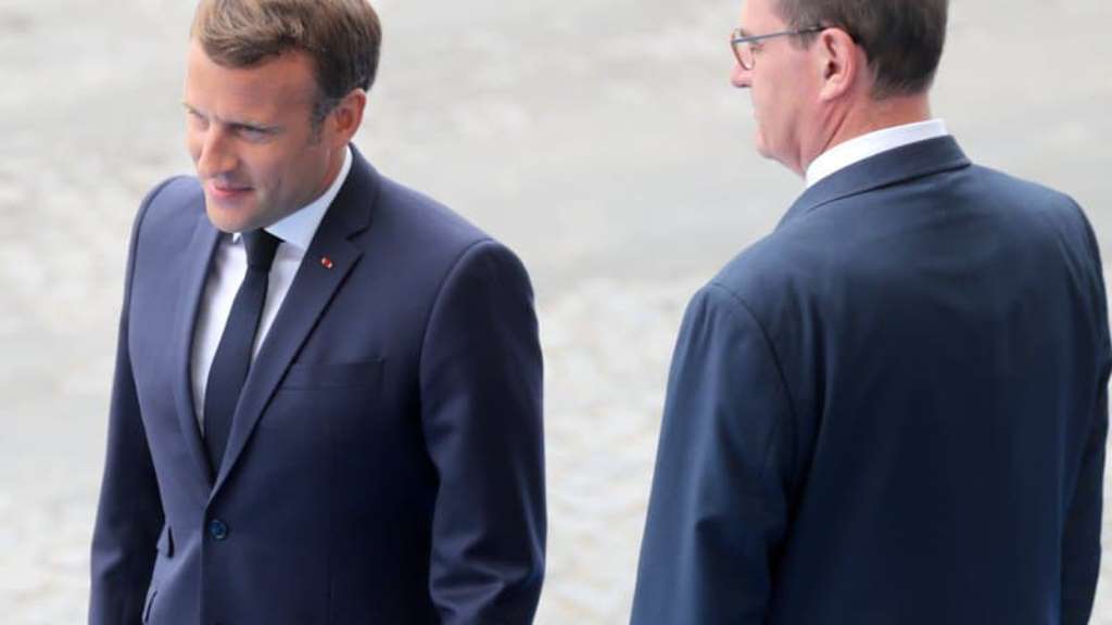 La popularité d’Emmanuel Macron est restée stable – Celle de Castex en hausse