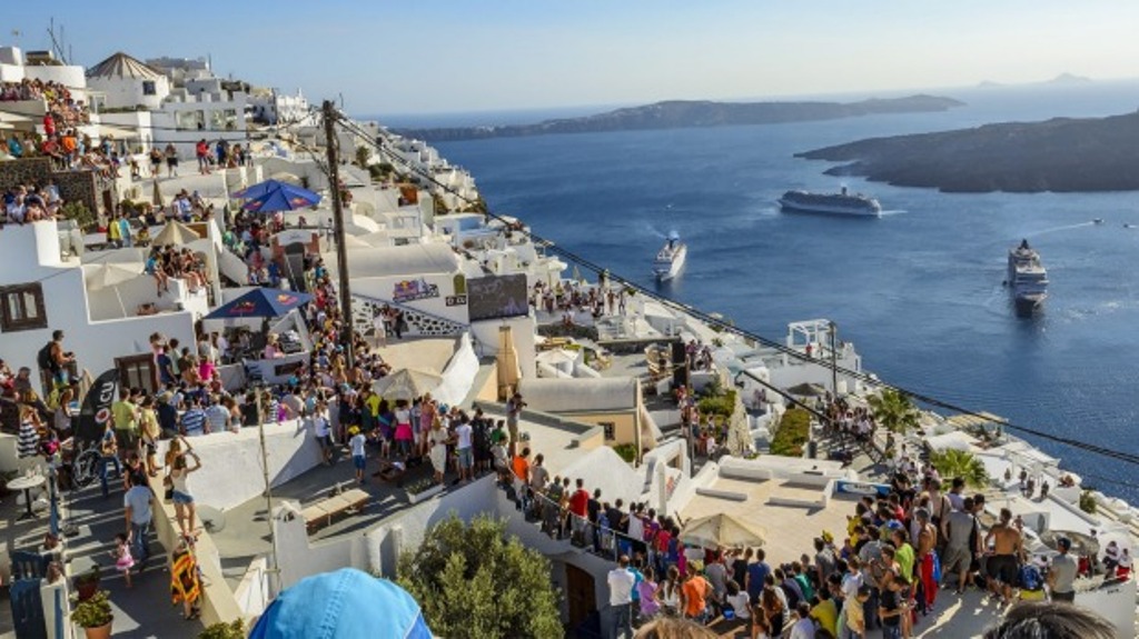 Greece Plans To Be Top Tourism Destination This Summer