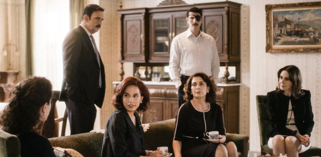 Άγριες Μέλισσες Spoiler: Εξόριστοι στη Λέρο την 3η σεζόν! (video)