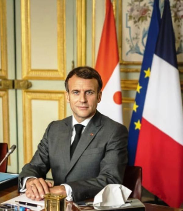Pass sanitaire : “Une dictature ce n’est pas ça”, se défend Emmanuel Macron