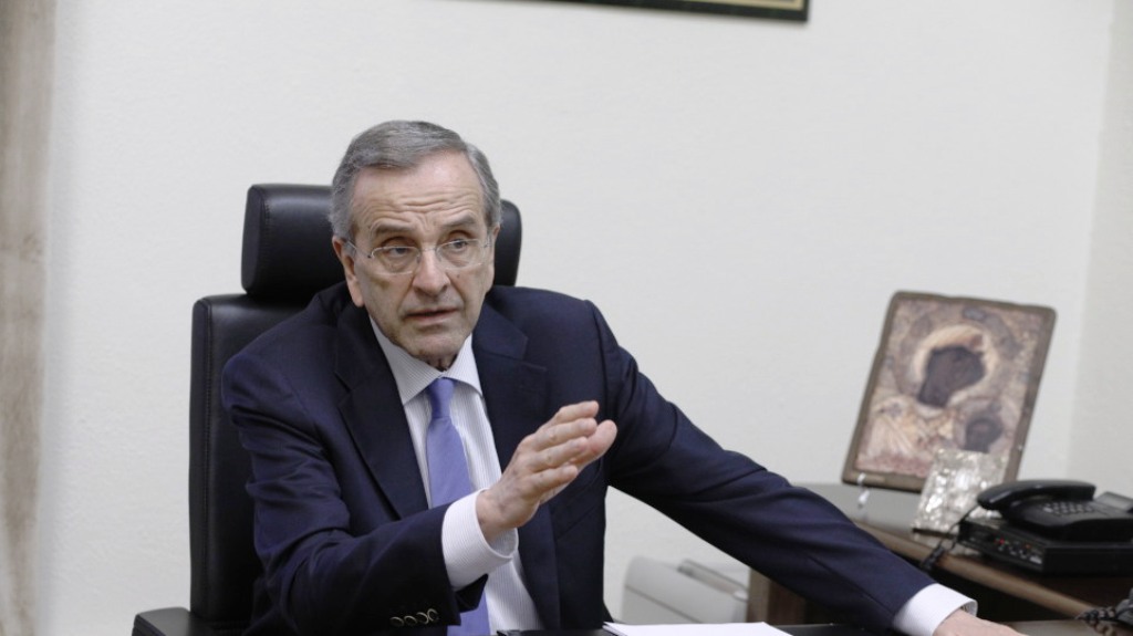 Ο Σαμαράς έτοιμος να «πατήσει το κουμπί», το αντάρτικο στις Βρυξέλλες και η μαύρη πρωτιά στα καταναλωτικά δάνεια