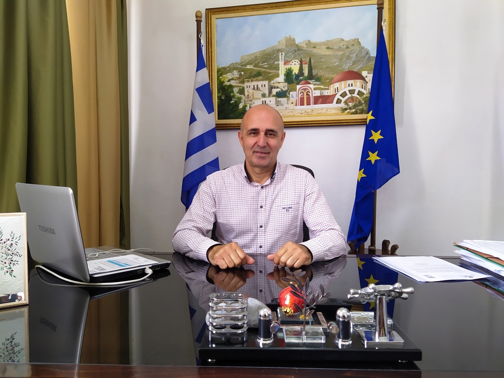 Λέρος: Τέλος ο ΧΑΔΑ. Έναρξη λειτουργίας δεματοποιητή (ηχητικό, δήλωση Μιχάλη Κόλια)