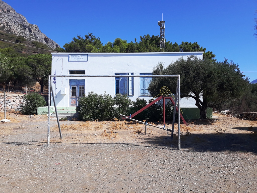 Δεν έχει υπογραφεί ακόμη η σύμβαση με τον εργολάβο για την αποκατάσταση του Σχολείου της Τελένδου!