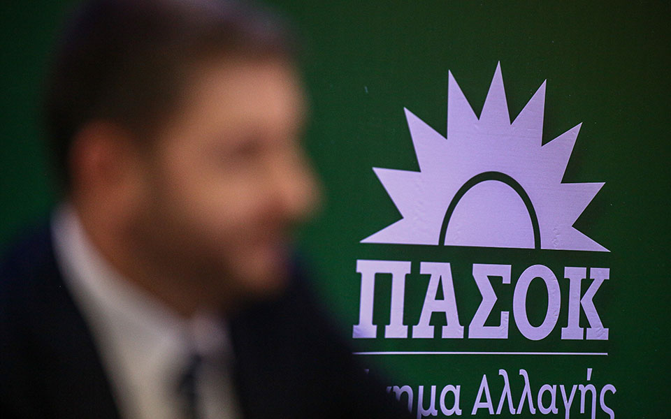 ΑΝΑΛΥΣΗ: Eίναι διατηρήσιμη η δημοσκοπική απήχηση του ΠΑΣΟΚ;