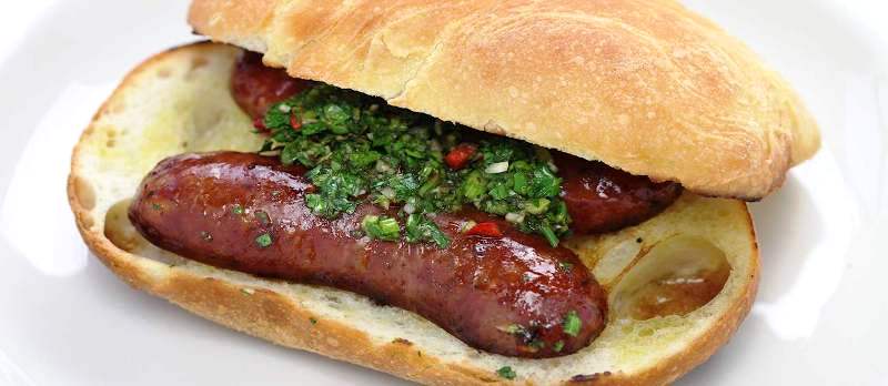 Taste Atlas: The Argentinian Choripánthe wins the first place, among the best 10 Rated Hot Dogs in the world!