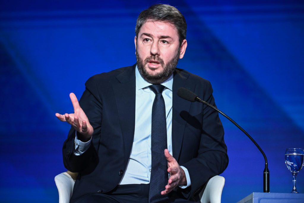 Ανδρουλάκης: Δεν κρατάμε κανέναν με το ζόρι στο ΠΑΣΟΚ – Δεν πρόκειται να βάλω νερό στο κρασί μου (video)