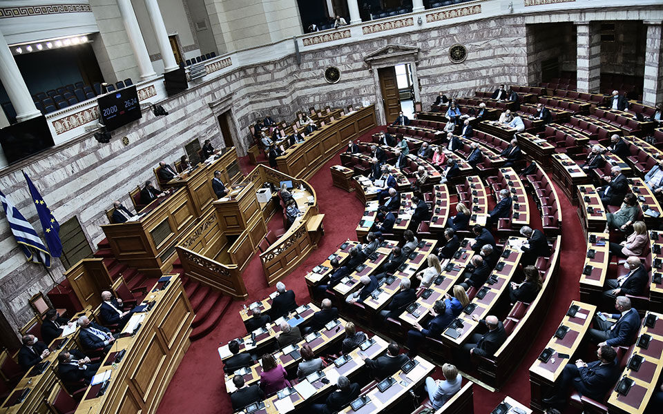 Ερώτηση στον ΥΠΕΞ από 10 βουλευτές του ΣΥΡΙΖΑ για τις ‘συνεννοήσεις’ Γεραπετρίπη με τον Τούρκο ομόλογό του