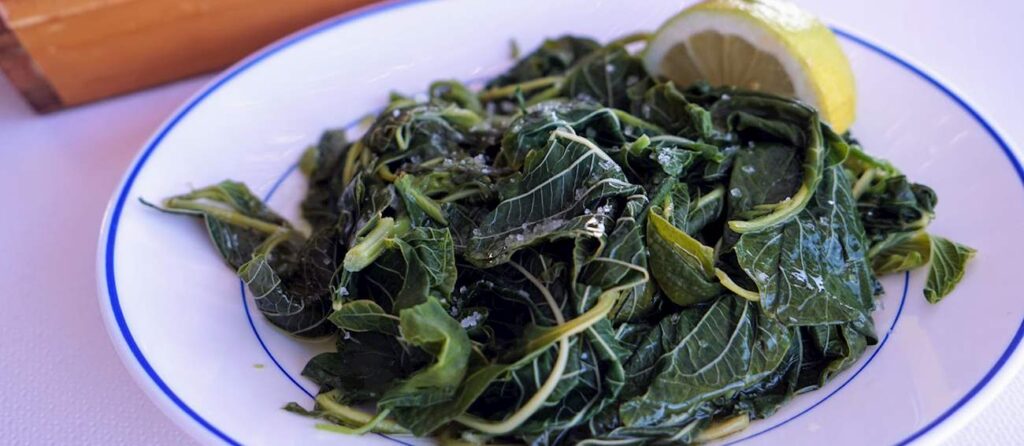 TasteAtlas: Φακές, χόρτα, πρασόρυζο, γεμιστά, φασολάδα και αρακάς με αγκινάρες, στα 100 καλύτερα βίγκαν πιάτα!