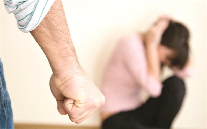Βία κατά των γυναικών: το ΕΚ εγκρίνει την κύρωση της Σύμβασης της Κωνσταντινούπολης
