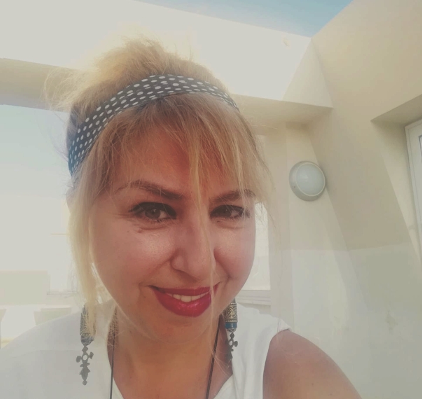 Η Πολυξένη (Πόλυ) Χατζημάρκου στη θέση του Αλέξη Τσίπρα στο ψηφοδέλτιο του ΣΥΡΙΖΑ στα Δωδεκάνησα