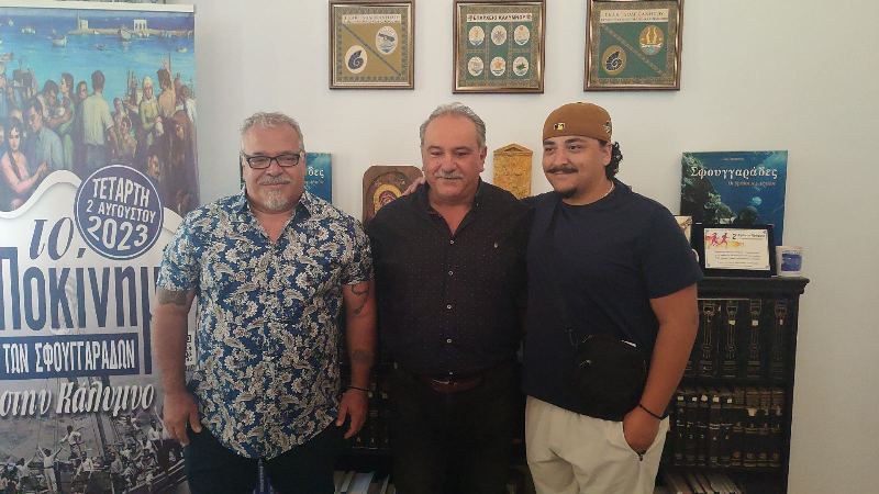 Κάλυμνος: Δωρεά τεσσάρων απινιδωτών στο Επαρχείο από τον συμπατριώτη μας Μιχάλη Μυλωνά
