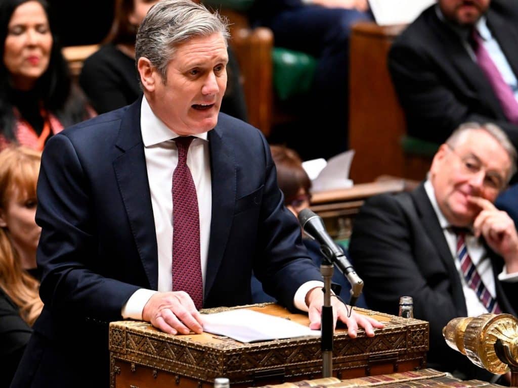 Στάρμερ κατά Σούνακ: Ο Ρίσι έχει τρελαθεί, προκάλεσε διπλωματική κατάρρευση με την Ελλάδα (video)