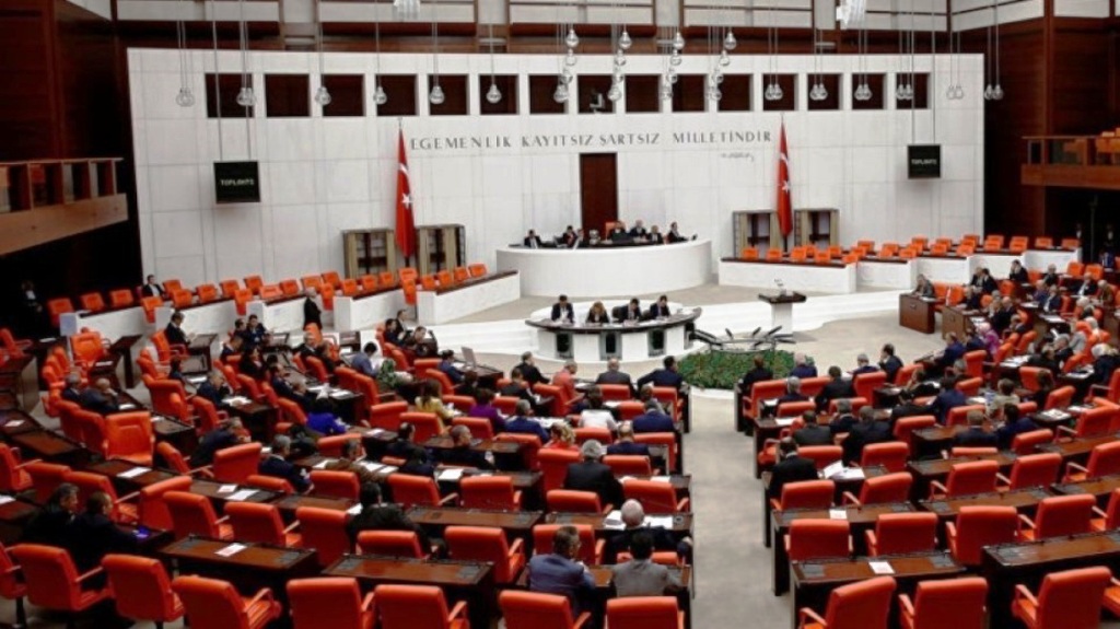 «Ναι» από επιτροπή της τουρκικής Βουλής για την ένταξη της Σουηδίας στο ΝΑΤΟ