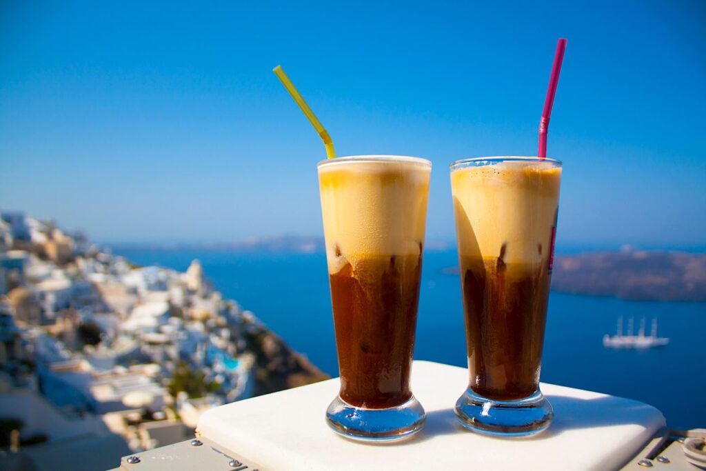 TasteAtlas: Τρεις ελληνικοί καφέδες ανάμεσα στο διεθνές ΤΟΡ38 με τους καλύτερους! – Στην δεκάδα και ο τούρκικος