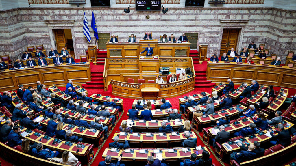 «Ραντεβού» την Τρίτη δίνουν κυβέρνηση και αντιπολίτευση – Τι θα γίνει την Πέμπτη στην Ολομέλεια