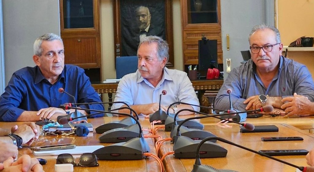 Γ. Χατζημάρκος: “Θετικές οι εξελίξεις για το έργο του νέου λιμανιού της Καλύμνου” – Τα θέματα που τέθηκαν (VIDEO)