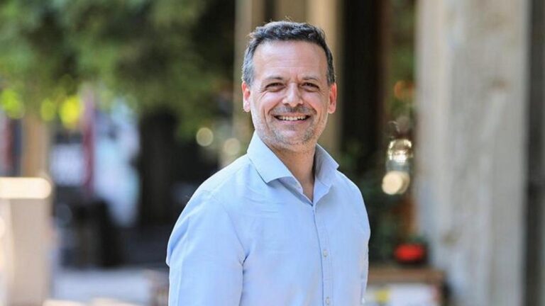 Στην Ρόδο, ο υποψήφιος Πρόεδρος του ΠΑΣΟΚ κ Δήμαρχος Αθηναίων, κ. Χάρης Δούκας (pics n video)