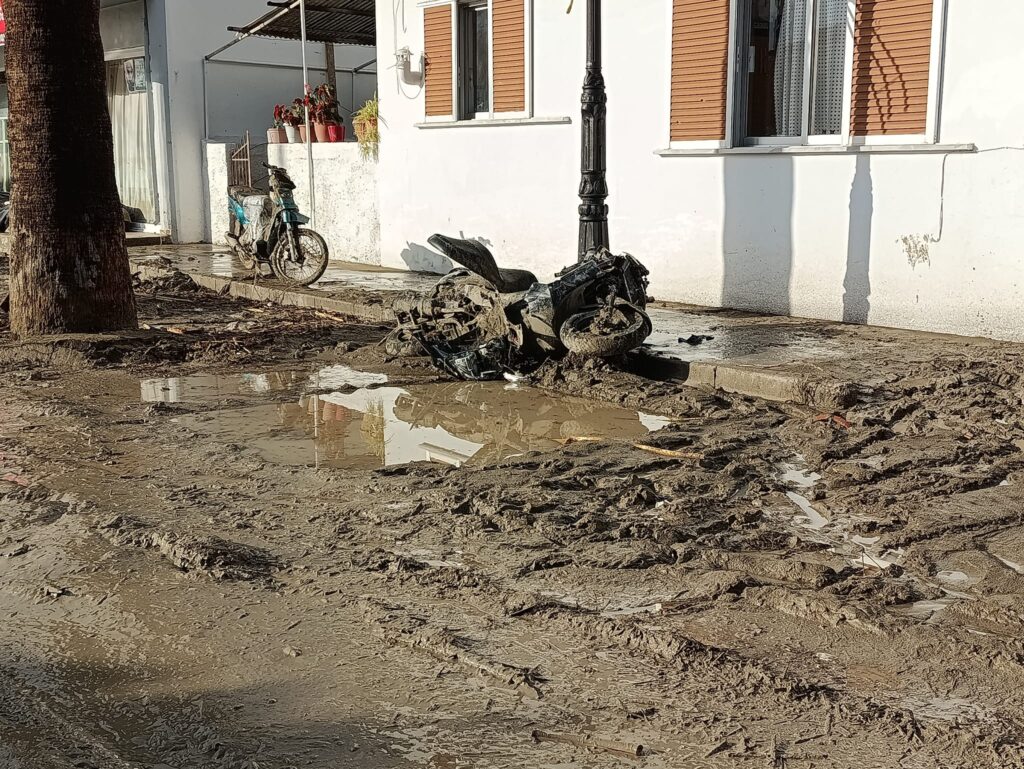 Σε κατάσταση έκτακτης ανάγκης κηρύχθηκε ο Δήμος Ρόδου – Όλες οι εξελίξεις – Ξεκινά η καταγραφή ζημιών