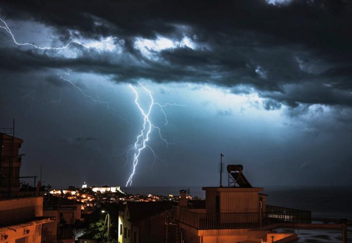 Τι-ισχύει-για-την-βαρυχειμωνιά-τον-Φεβρουάριο-–-Τι-λένε-Κολυδάς-και-Μαρουσάκης