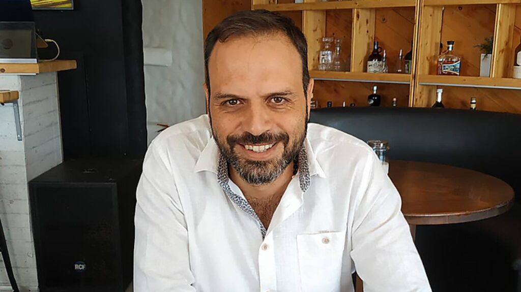 Χρήστος Μιχαλάκης: Δεν έχει λογική να περιμένουμε ακόμη ένα χρόνο για να έχουμε γιατρό στο Ιατρείο του αεροδρομίου Ρόδου (audio)