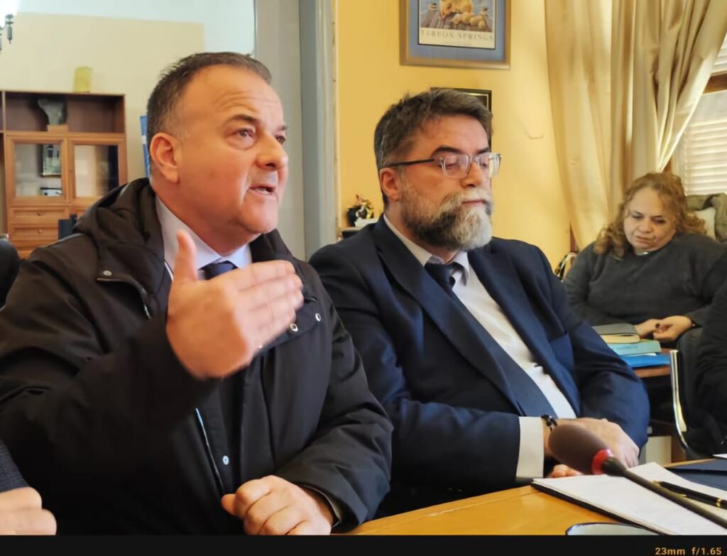Ο Γιάννης Παππάς μιλά για την παραχώρηση των νέων λεωφορείων και την ΑΝΕΚ (videos)
