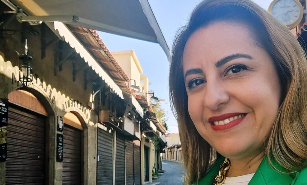 Μαρία Αγγέλου στον topfm: “Στο απροχώρητο η κατάσταση με τους ΡΟΜΑ στη Μ.Πόλη – Κυκλοφορούν παντού και επιδίδονται και σε κλοπές” (ηχητικό)