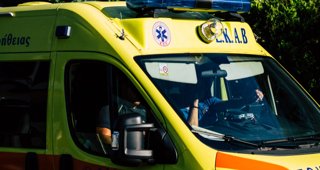 ΕΚΑΒ σε… αναμονή: Υποσχέσεις για αλλαγές, αλλά χωρίς προσωπικό και συντονισμό