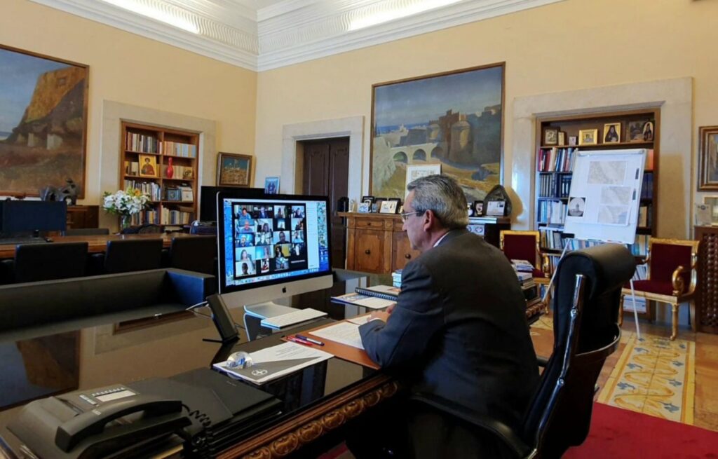 Την άμεση επέκταση του μέτρου των μειωμένων συντελεστών ΦΠΑ σε όλα τα νησιά της Περιφέρειας Νοτίου Αιγαίου, ζητά με απόφασή του το Περιφερειακό Συμβούλιο