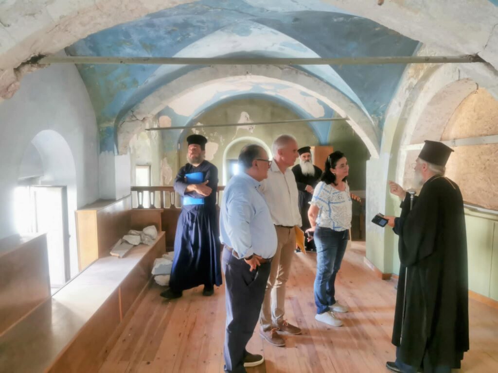 Συνάντηση εργασίας στον Ιερό Μητροπολιτικό Ναό Μεταμορφώσεως του Σωτήρος Χριστού Καλύμνου