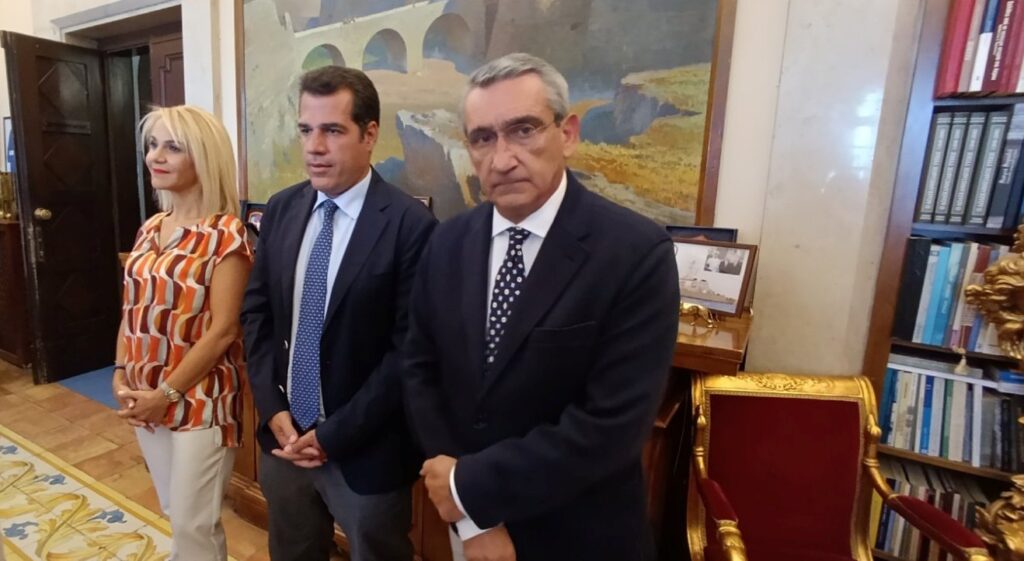 Θάνος Πλεύρης από την Ρόδο: «Μειωμένες κατά 50% οι μεταναστευτικές ροές» -pics n video