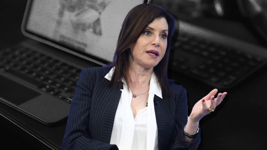 Δίκη Μισέλ – Gate: Στο εδώλιο η Ασημακοπούλου – Για τη διαρροή προσωπικών δεδομένων αποδήμων