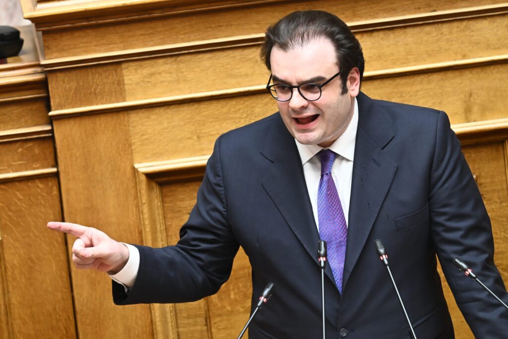 Πιερρακάκης για ΕΛΤΑ: Στο σχέδιο δεν προβλέπεται κλείσιμο αλλά μετασχηματισμός καταστημάτων -Παπαστεργίου: Θέλουμε τα ΕΛΤΑ σε κάθε σημείο της χώρας