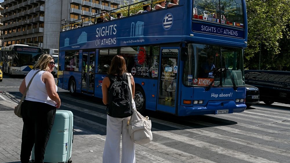Τουρισμός: Ο πόλεμος στη Μ. Ανατολή φέρνει αύξηση στο late booking