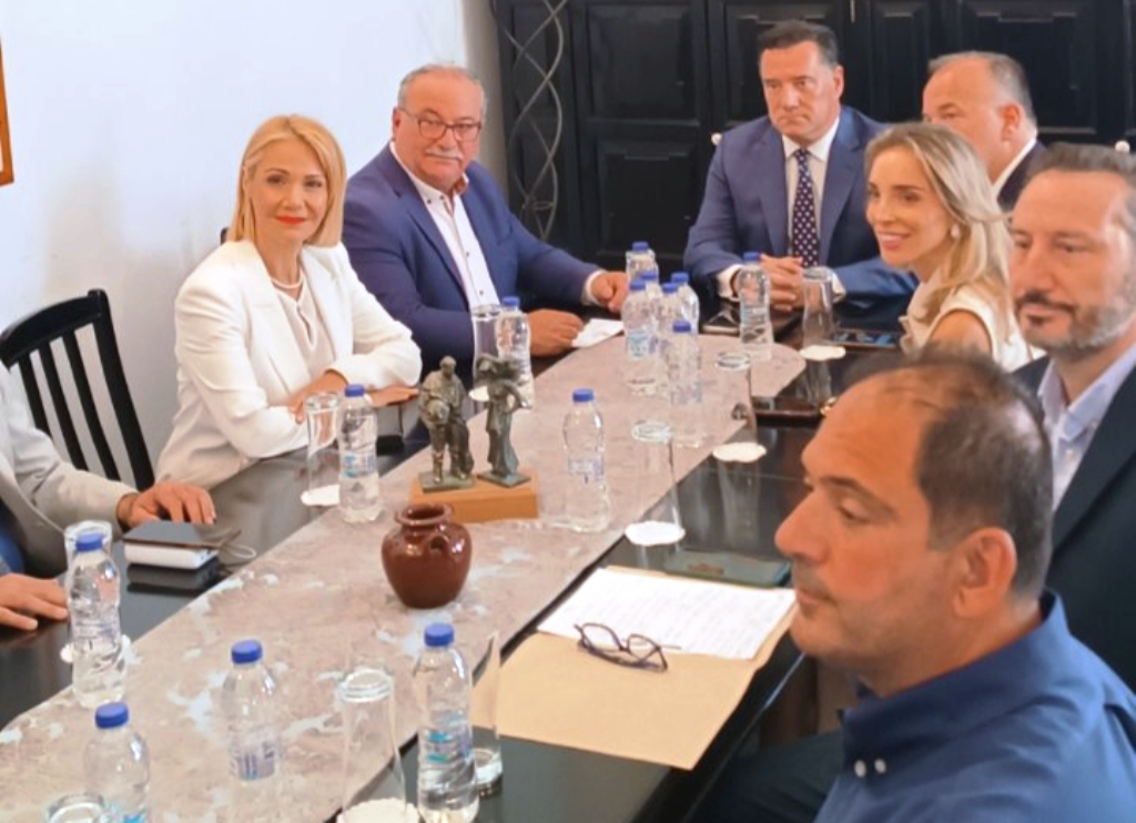 Τα αιτήματα του Ιατρικού Συλλόγου Καλύμνου στον Υπουργό Υγείας -Τι δεσμεύθηκε ο Άδωνις Γεωργιάδης